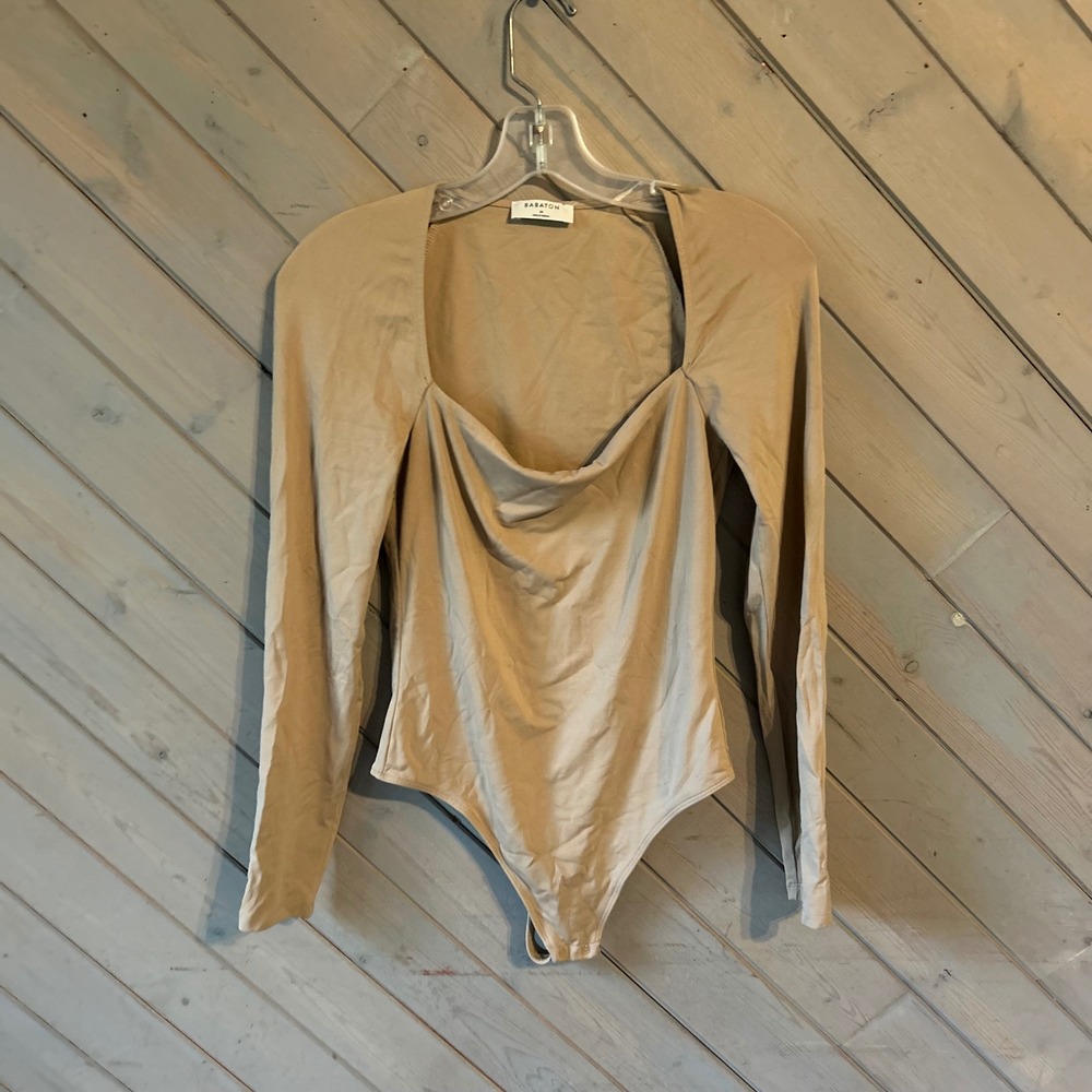 Babaton Draped Cowl Neck Long Sleeve Bodysuit Tan Beige Medium‎ 10183922